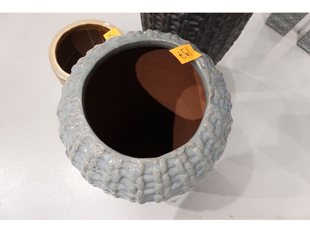 Vorstvrije terracotta bloempot - afbeelding 3 van  4
