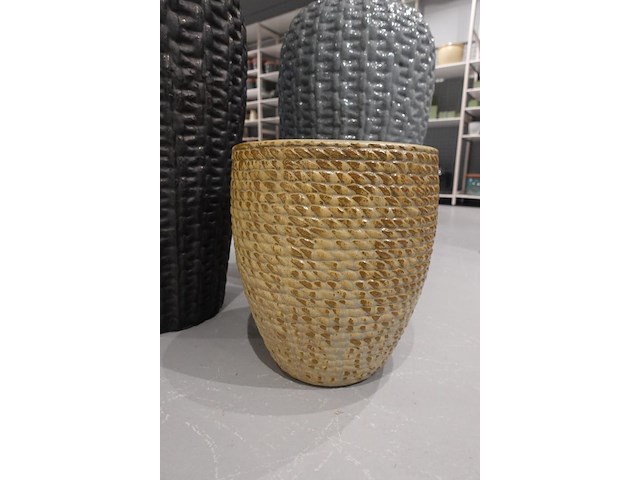 Vorstvrije terracotta bloempot - afbeelding 1 van  4