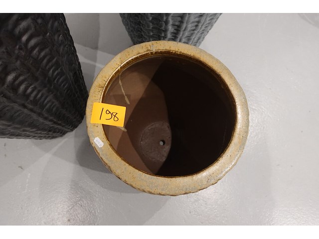 Vorstvrije terracotta bloempot - afbeelding 3 van  4