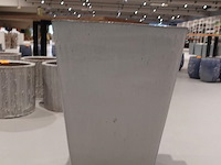 Vorstvrije terracotta bloempot - afbeelding 1 van  4