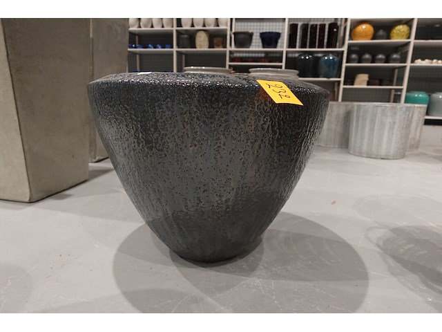 Vorstvrije terracotta bloempot - afbeelding 1 van  4