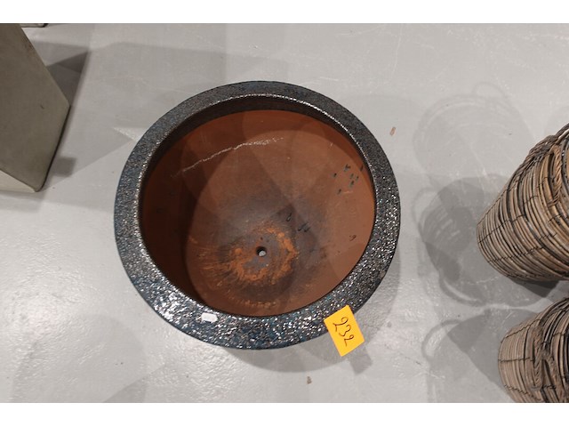 Vorstvrije terracotta bloempot - afbeelding 3 van  4