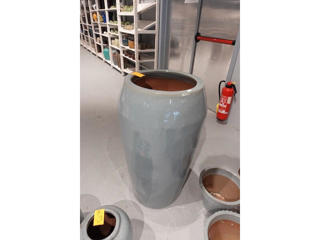 Vorstvrije terracotta bloempot - afbeelding 2 van  4