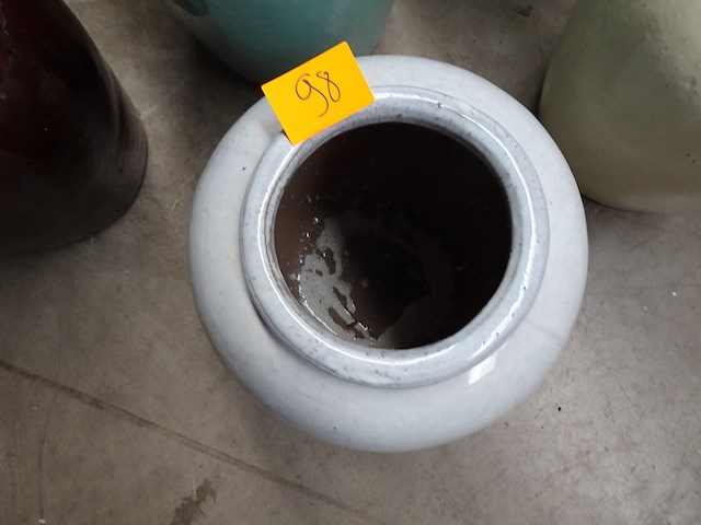 Vorstvrije terracotta vaas - afbeelding 3 van  3