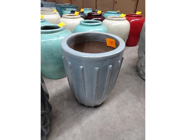 Vorstvrije terracotta vaas - afbeelding 2 van  3