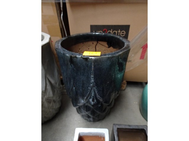 Vorstvrije terracotta vaas - afbeelding 2 van  3