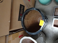 Vorstvrije terracotta vaas - afbeelding 3 van  3