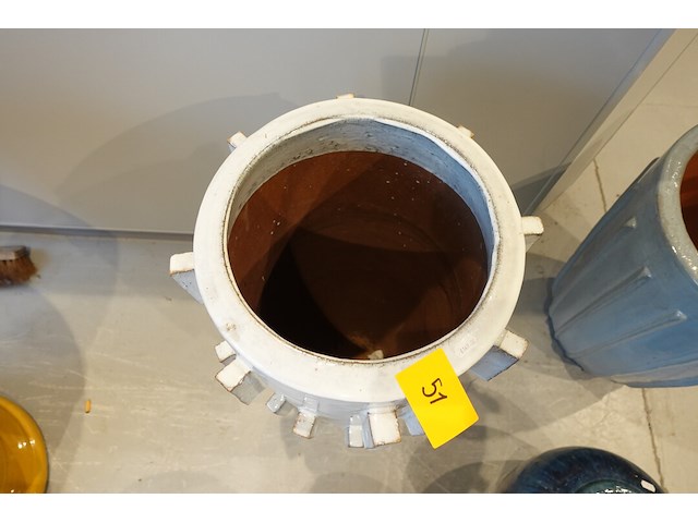 Vorstvrije terracotta vaas - afbeelding 3 van  4