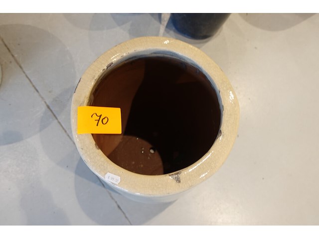 Vorstvrije terracotta vaas - afbeelding 3 van  4