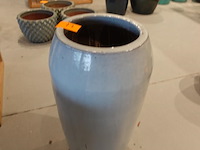 Vorstvrije terracotta vaas - afbeelding 3 van  5