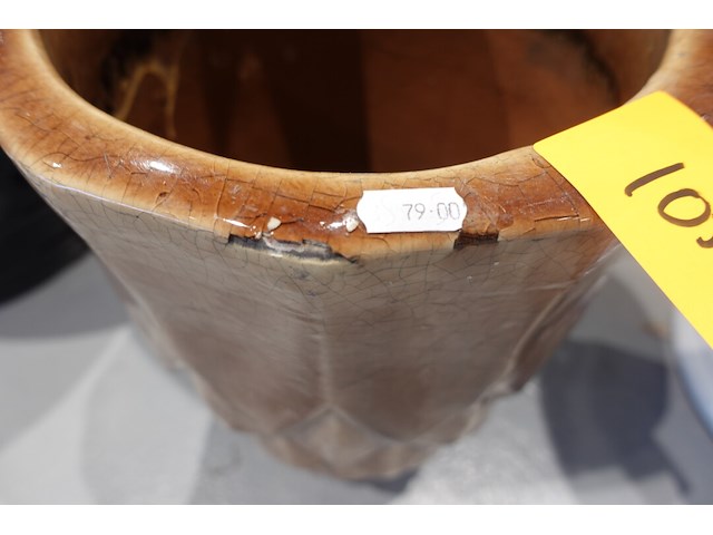 Vorstvrije terracotta vaas - afbeelding 3 van  4