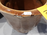 Vorstvrije terracotta vaas - afbeelding 3 van  4