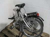 Vouwfiets, scooter, helm - afbeelding 4 van  8