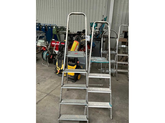 Vouwladder (2x) - afbeelding 2 van  3
