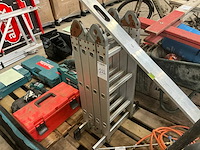 Vouwladder - afbeelding 1 van  2