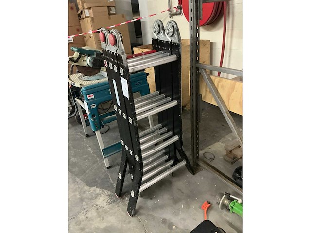 Vouwladder - afbeelding 3 van  3