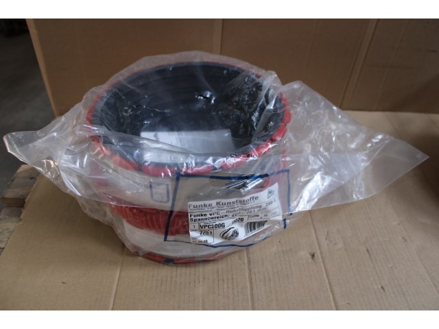 Vpc-buiskoppeling (200mm tot 261mm) - afbeelding 1 van  2