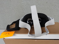 Vr-bril vv 2 controllers metaquest 2 - afbeelding 3 van  5