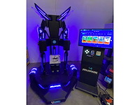 Vr gaming - eagle flight - virtual reality arcade - 2016 - afbeelding 1 van  4
