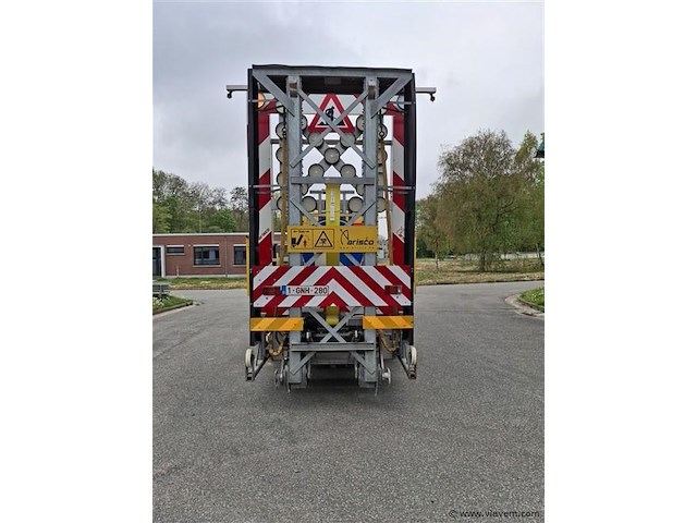 Vrachtwagen botsabsorbeerder - afbeelding 4 van  9