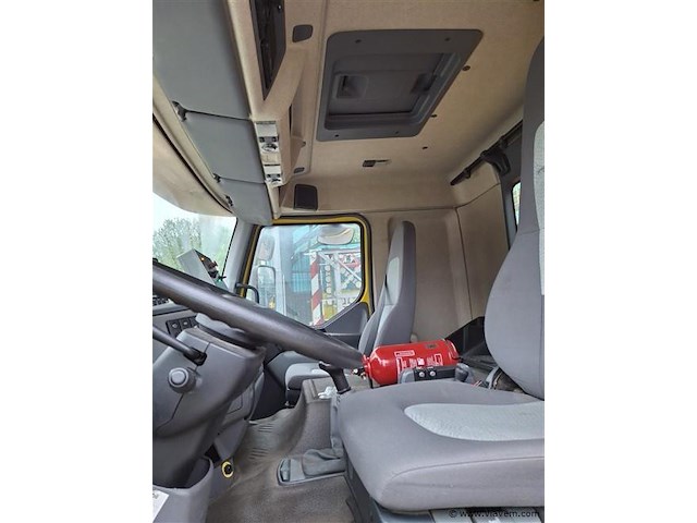 Vrachtwagen botsabsorbeerder - afbeelding 6 van  9