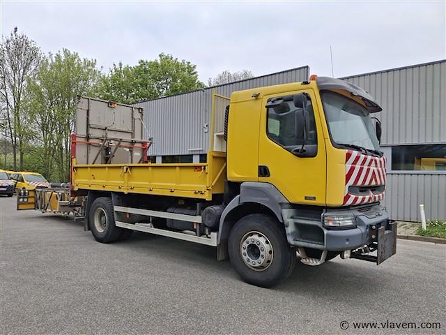 Vrachtwagen botsabsorbeerder - afbeelding 1 van  11