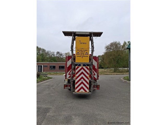 Vrachtwagen botsabsorbeerder - afbeelding 8 van  11