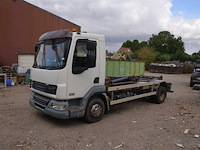 Vrachtwagen daf container haak systeem, type ae45lf4-12 , ch.nr. xlrae45ff0l338506, bouwjaar 17-01-2008 (sleutel, boorddocumenten: inschrijvingsbewijs deel i en deel ii) (1) - afbeelding 1 van  33