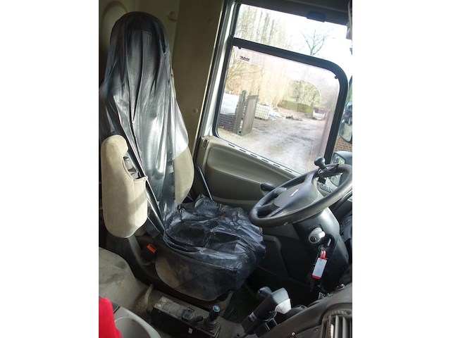 Vrachtwagen daf - afbeelding 12 van  16