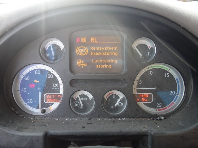 Vrachtwagen daf - afbeelding 14 van  16