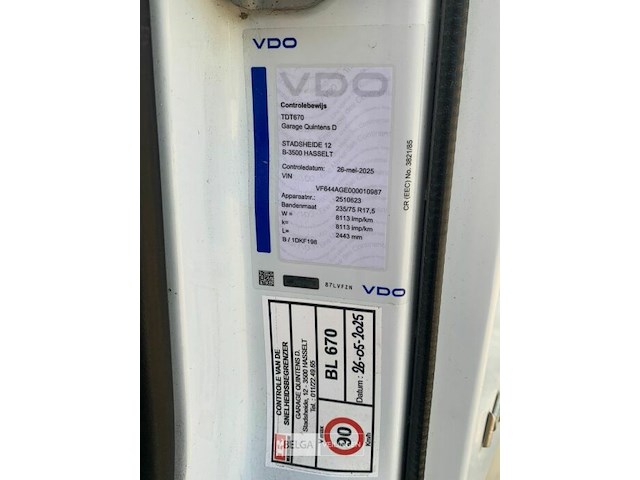 Vrachtwagen dubbel cabine - afbeelding 22 van  26