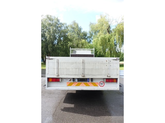 Vrachtwagen iveco 120 e18 - afbeelding 8 van  13