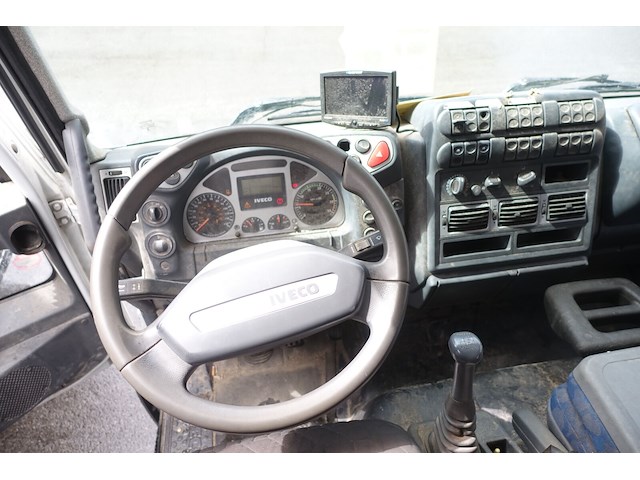 Vrachtwagen iveco 120 e18 - afbeelding 12 van  13