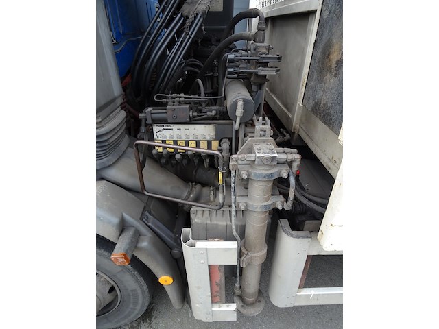 Vrachtwagen iveco 120e15 - afbeelding 3 van  37