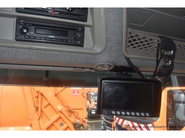 Vrachtwagen iveco, ad 260t, wjme2nps70c297105, 1e insch 10/12/2014, 8710cm³, 265kw, diesel, euro vi, 133964km vlgs ltst keuring (2025), inschrijvingsbewijs deel i en ii, keuringsbewijs (geldig tot 07/10/2026), gelijkvormigheidsattest, identificatieverslag - afbeelding 2 van  18