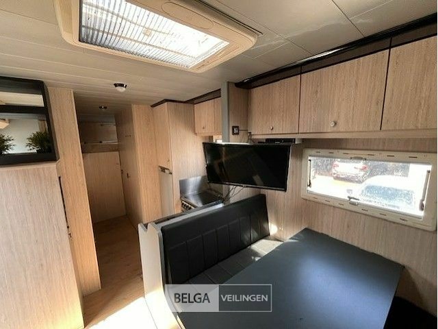 Vrachtwagen iveco eurocargo - afbeelding 21 van  33