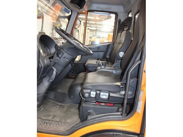 Vrachtwagen iveco ig110ew, 4x4, datum 1ste inschrijving 6/3 /2014, chassisnummer zcfb1dg8402613913, km-stand laatste keuring 46.889, euro eev - afbeelding 9 van  10