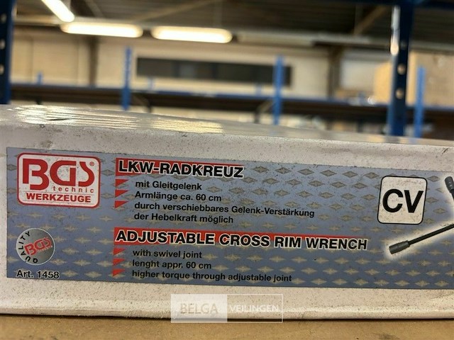 Vrachtwagen kruissleutel - afbeelding 2 van  2
