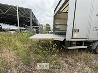 Vrachtwagen mercedes atego - afbeelding 12 van  44