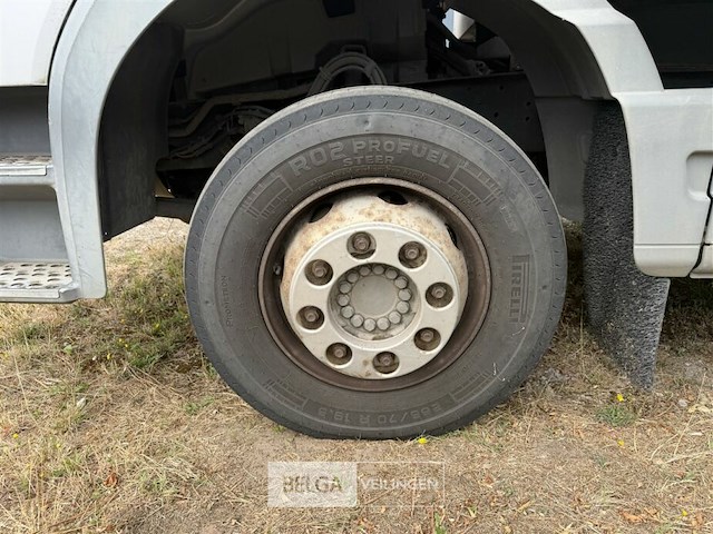 Vrachtwagen mercedes atego - afbeelding 16 van  44