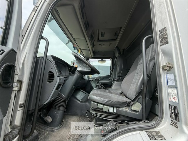Vrachtwagen mercedes atego - afbeelding 22 van  44