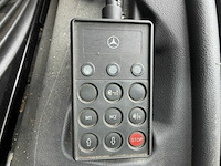 Vrachtwagen mercedes atego - afbeelding 29 van  44