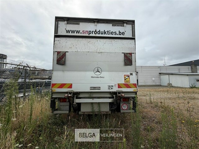 Vrachtwagen mercedes atego - afbeelding 44 van  44