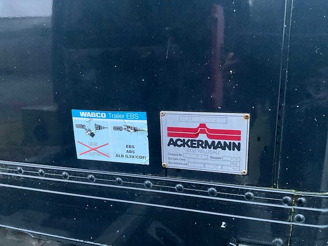 Vrachtwagen mercedes+ oplegger ackermann - afbeelding 5 van  39