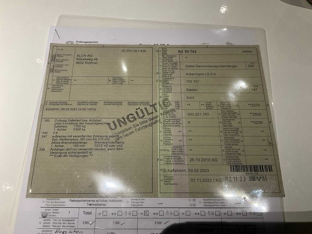 Vrachtwagen mercedes+ oplegger ackermann - afbeelding 30 van  39