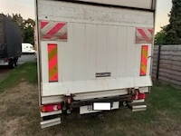 Vrachtwagen nissan - afbeelding 24 van  33