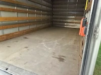 Vrachtwagen nissan - afbeelding 26 van  33