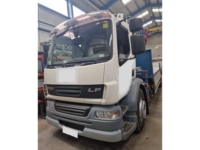 Vrachtwagen platte laadbak daf ae55 lf5-19 diesel 2008 (marge) - afbeelding 1 van  1