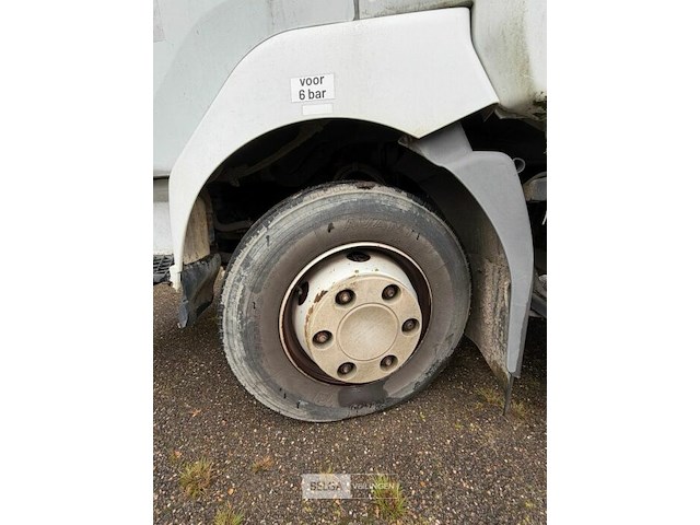 Vrachtwagen renault - afbeelding 10 van  32