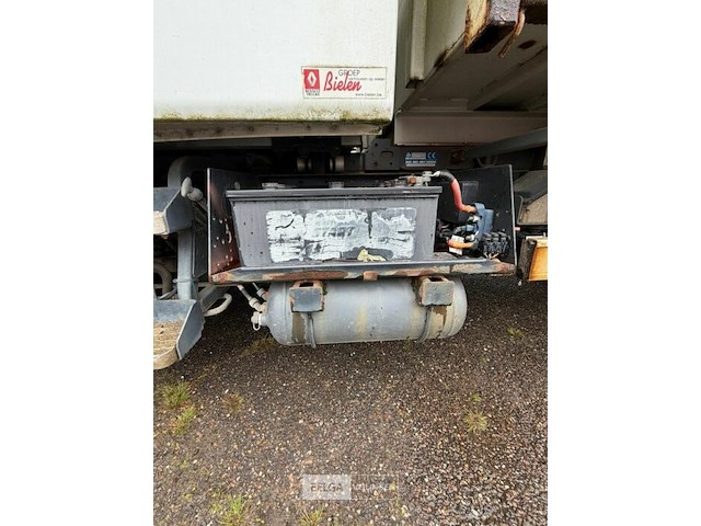 Vrachtwagen renault - afbeelding 18 van  32
